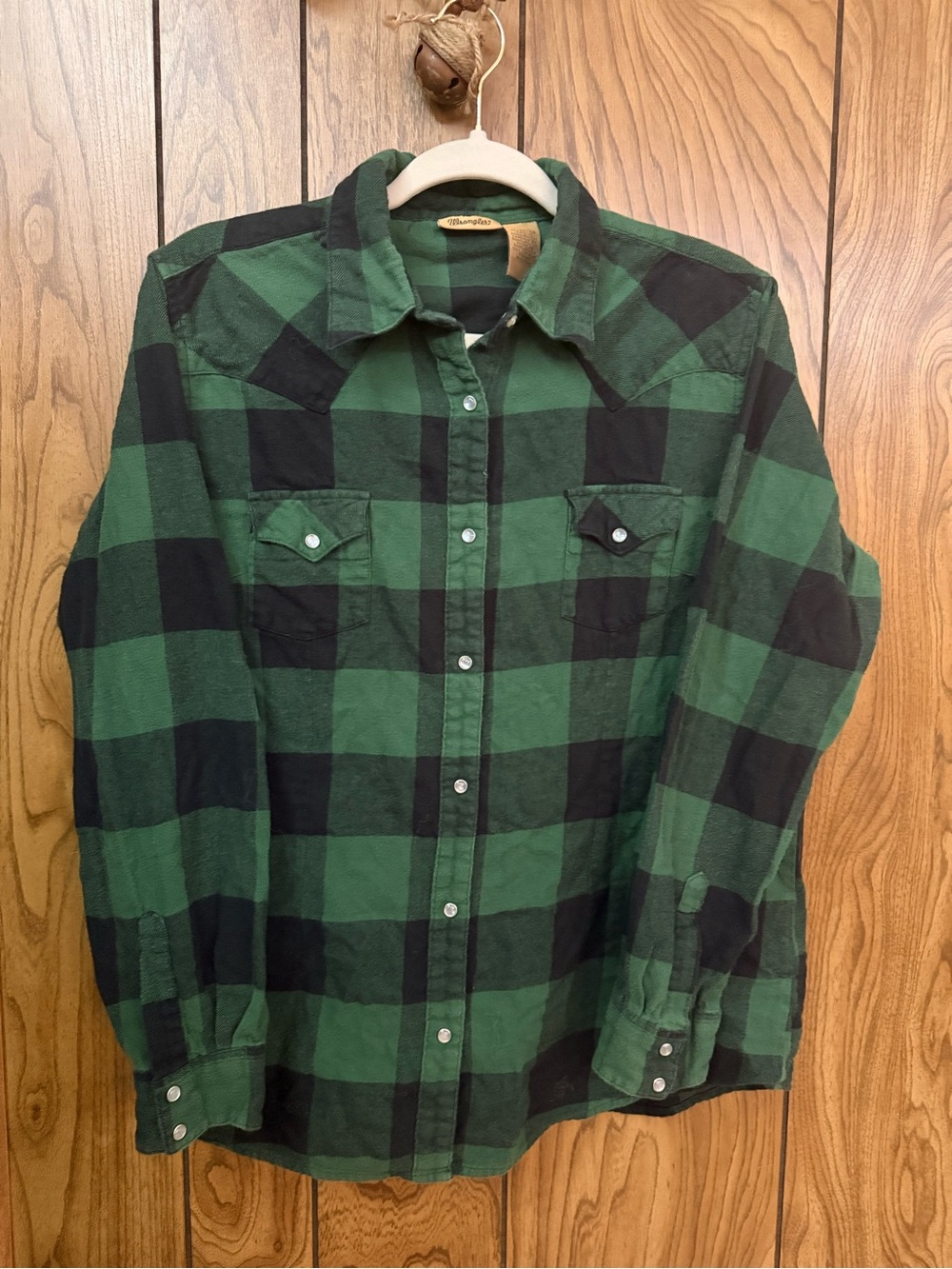 Wrangler Women’s XL Green Black Buffalo Plaid Pearl Snap Western Flannel Shirt